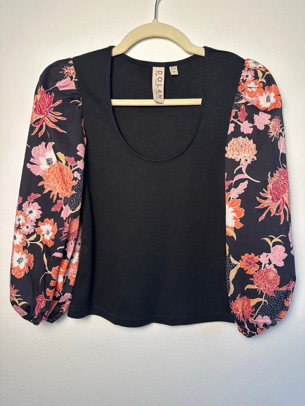 Dolan Left Coast Anthro Mixed Media Ribbed Scoop Neck┃Floral Puff Sleeves